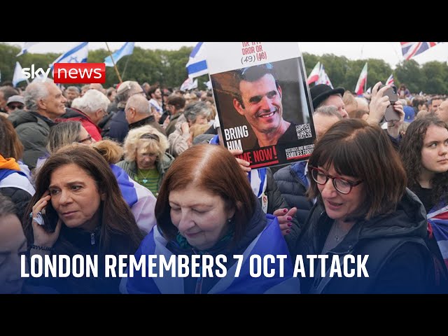 ⁣Thousands gather in London to mark year since Hamas attack | Israel-Hamas war