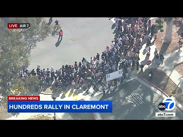 ⁣Hundreds rally at college in Claremont 1 year after Oct. 7 attack