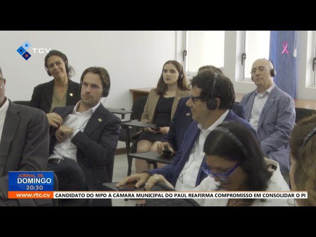 ⁣Delegação empresarial dos EUA em São Vicente reúne-se com o Ministro do Mar sobre economia azul