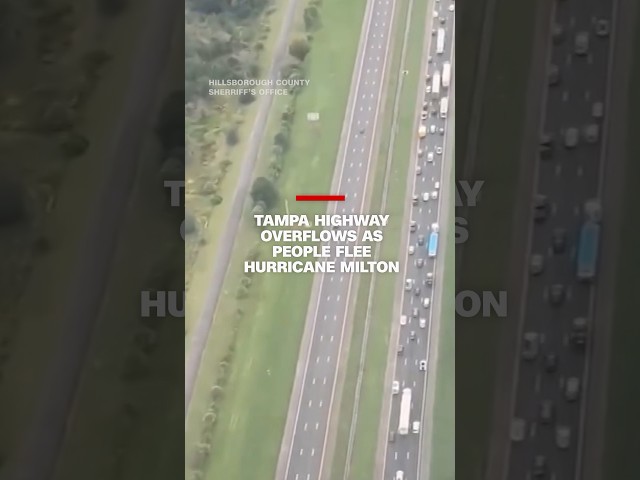 ⁣Tampa highway overflows as people flee Hurricane Milton