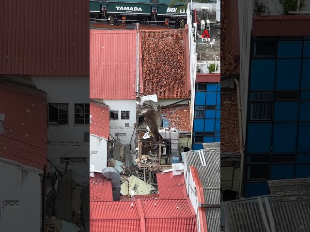 ⁣6 people injured after 2 shophouses partially collapse in ‘suspected gas explosion’