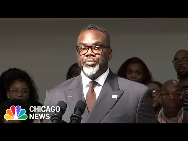 ⁣Full: Heated Q&A with Mayor Brandon Johnson after school board press conference