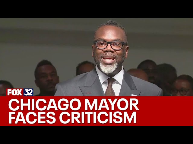 ⁣'Not legit!': Chicago mayor faces sharp criticism over handling of school board controvers