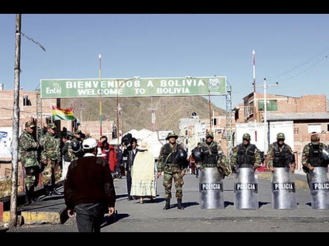 ⁣Presidente de Bolivia ordena militarizar la frontera con Perú