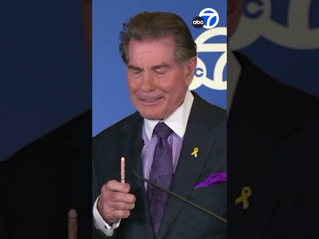 ⁣Steve Garvey confronts Adam Schiff about '3rd base' comment