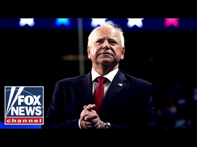 ⁣Tim Walz delivers remarks at campaign rally in Reno, NV