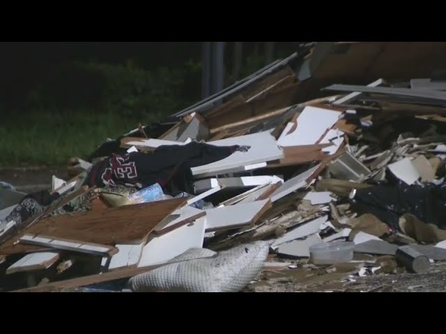 ⁣Debris left behind by Hurricane Helene concerns Tampa