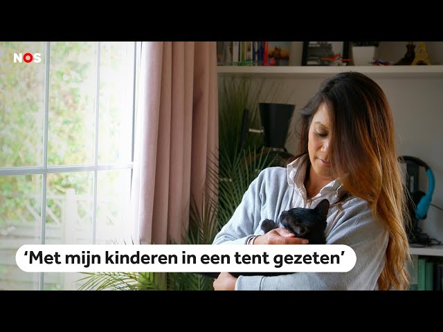 ⁣Eti en haar kinderen zijn thuisloos: 'Geen plek voor ons'