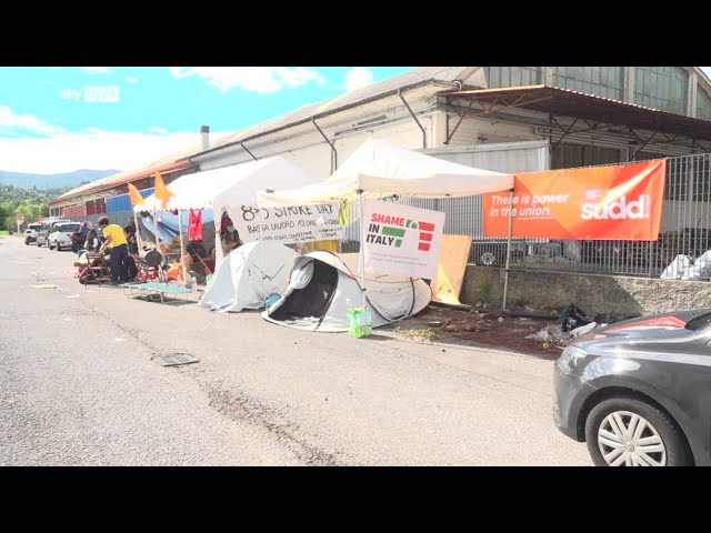 ⁣Prato, picchiati al presidio davanti alla fabbrica