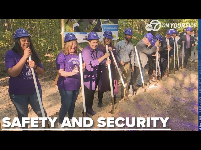 ⁣Domestic violence center in Little Rock breaks ground, aims to be a 'game changer'