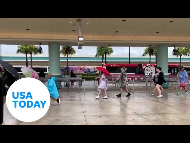 ⁣What happens to your tickets when a hurricane hits Walt Disney World? | USA TODAY