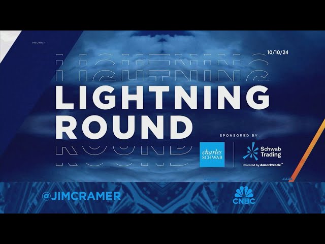 ⁣Lightning Round: Buy Robinhood, says Jim Cramer