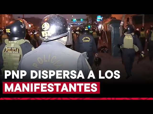 ⁣Paro de jueves 10 de octubre: Policía dispara a manifestantes de la avenida Abancay