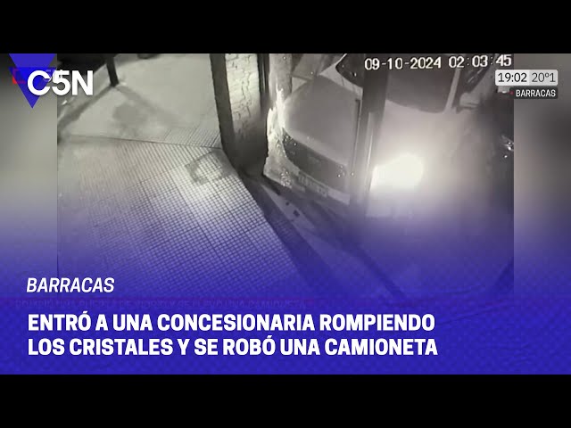 ⁣ROBO de PELÍCULA: Un LADRÓN se llevó una CAMIONETA de una CONCESIONARIA