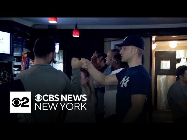 ⁣Fans party in NYC after Yankees' clinching win in ALDS