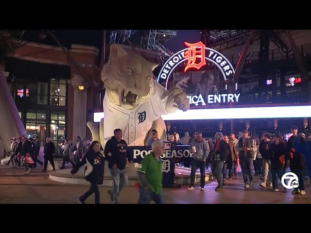 ⁣Tigers fans sad but optimistic leaving ALDS Game 4 loss at home