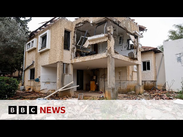 ⁣Inside Israeli border town under military blockade | BBC News