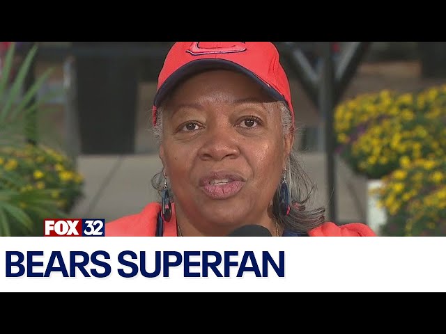 ⁣Chicago Bears superfan Donna Cole-Scott discusses Lady Bears group