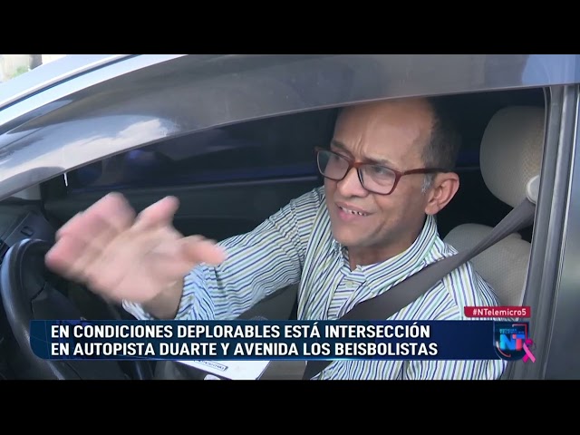 ⁣En condiciones deplorables está intersección en autopista Duarte y avenida Los Beisbolistas