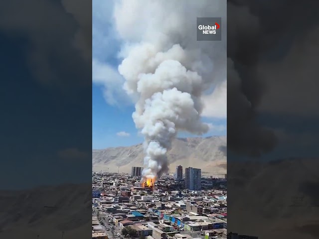 ⁣Fire consumes historic church in Chile ⛪