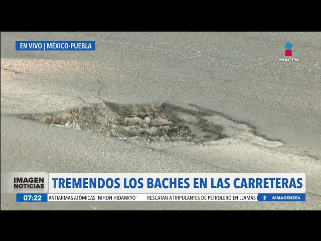 ⁣Baches ponen en aprietos a automovilistas en la carretera México-Puebla | Noticias con Francisco Zea