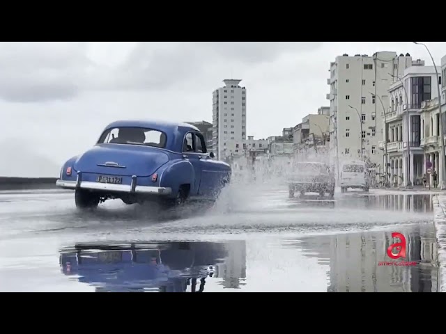 ⁣Inundaciones en el Malecón y zonas bajas de El Vedado habanero por el Huracán Milton