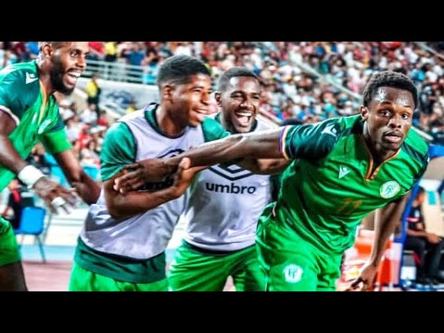 ⁣Victoire des Comores 1 - 0 Tunisie, la joie des supporters et joueurs comoriens après le match