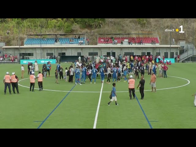 ⁣Coupe régionale de France : Feu du centre M'roalé - Diables Noirs de Combani