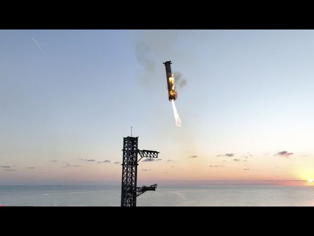 ⁣SpaceX parvient à contrôler le retour sur Terre du propulseur de sa méga-fusée Starship