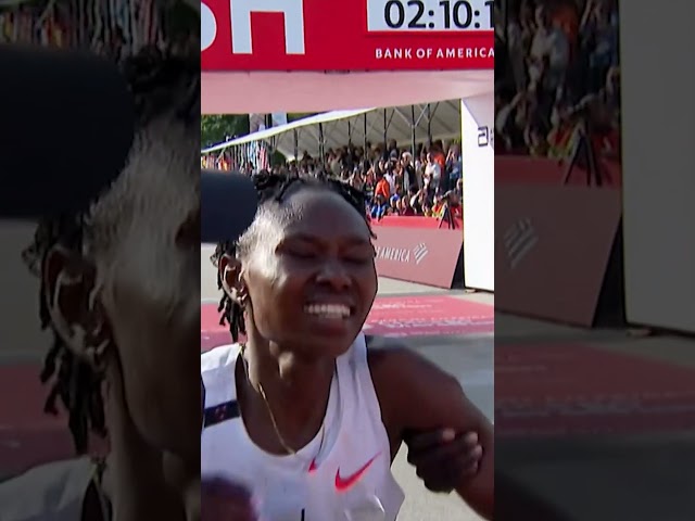 ⁣Ruth Chepngetich breaks world record at 2024 Chicago Marathon