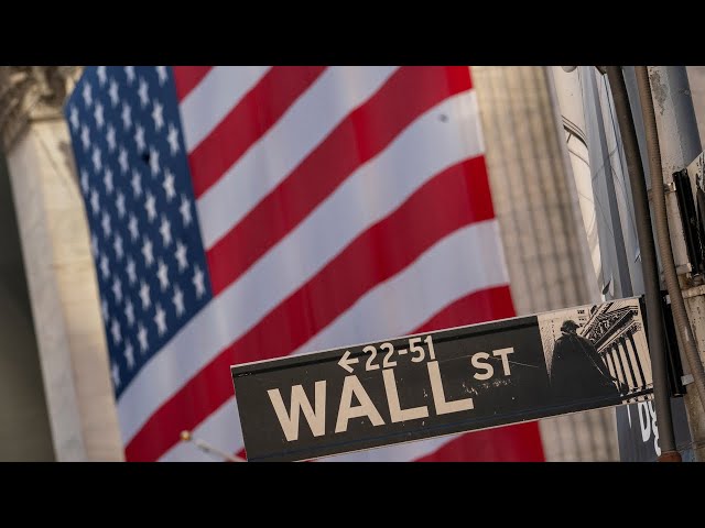 ⁣Wall Street surges to ‘record highs’ amid fifth consecutive week of gains