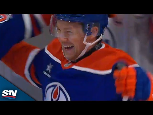 ⁣Jeff Skinner Pots First Goal With Oilers To Give Team Early Lead In Battle Of Alberta