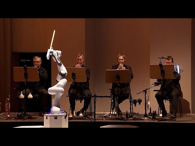 ⁣Orchestre symphonique de Dresde : premier concert dirigé par des robots