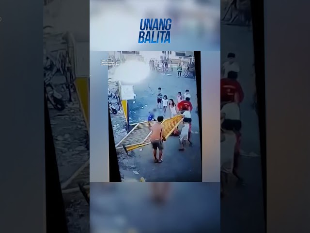 ⁣4-anyos na lalaki, patay nang mabagsakan ng metal railings! #shorts l Unang Balita