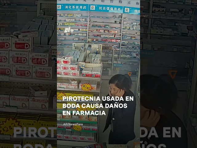 ⁣Pirotecnia usada en boda causa daños en farmacia - N+ #Shorts