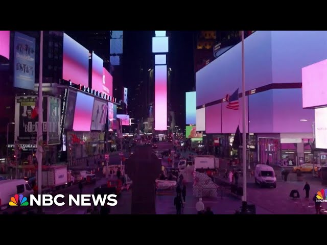 ⁣New York's Times Square transformed into huge art gallery