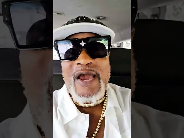 koffi Olomide adresse un message à ses fans du Zimbabwe