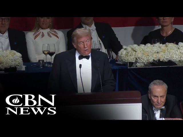 ⁣Trump's Al Smith Dinner Speech Gains Praise From CNN Host While Harris Grilled by Bret Baier