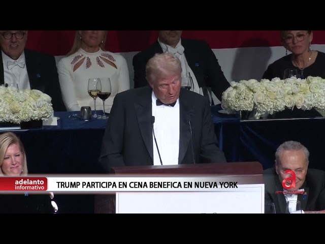 ⁣Trump se luce en cena anual de Al Smith con un gran “roast” mientras Kamala envía vídeo pregrabado