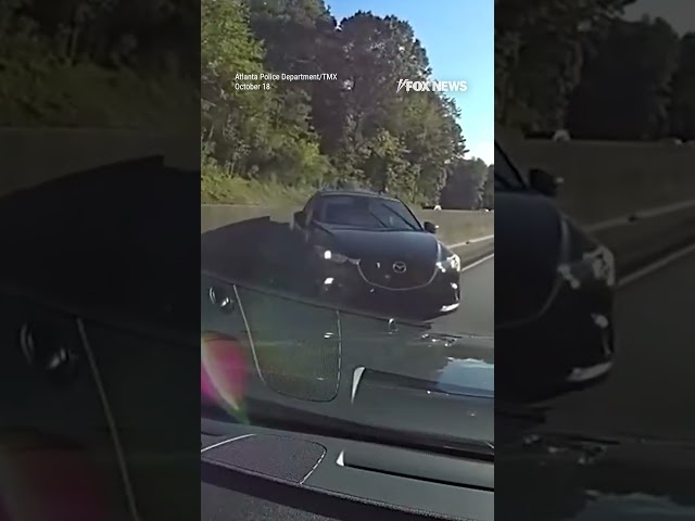 ⁣Police use PIT maneuver on Atlanta interstate to capture woman suspected of robbing elderly lady