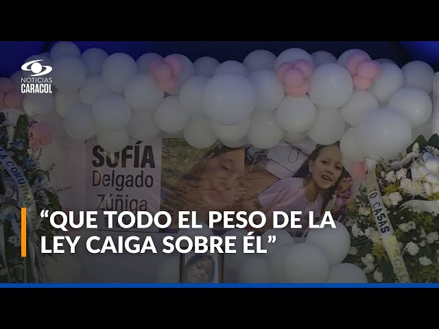 ⁣Candelaria rinde homenajes a la memoria de Sofía Delgado: "Dolor de todo nuestro pueblo"