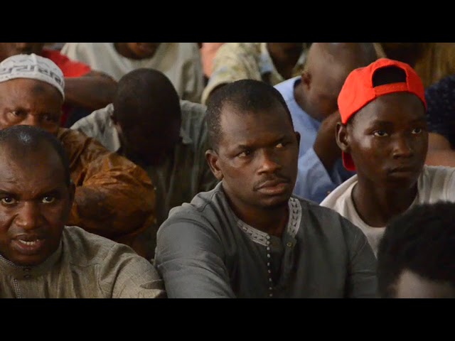 ⁣ Prière de vendredi à Madina : suivez le sermon d'Elhadj Abdoulaye Baldé ce 18 octobre 2024