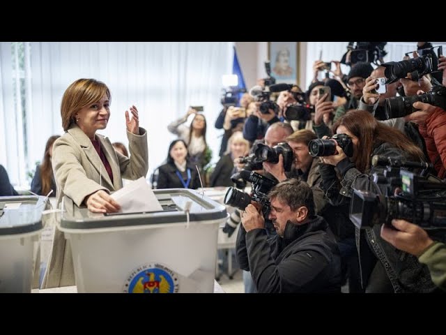 ⁣Moldavia elige entre un futuro europeísta o prorruso y a su nuevo presidente