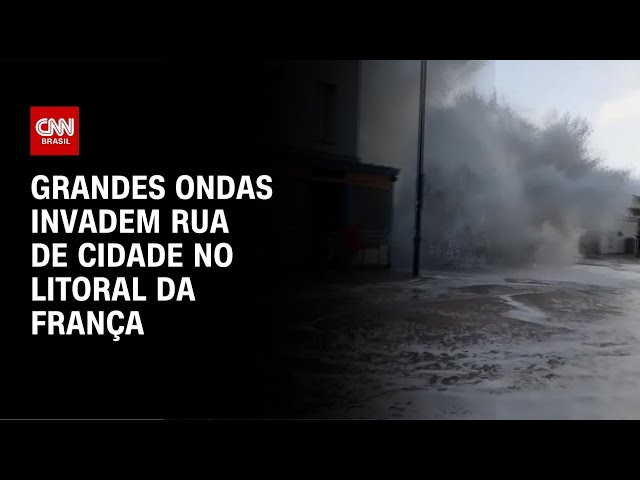 ⁣Grandes ondas invadem rua de cidade no litoral da França | AGORA CNN