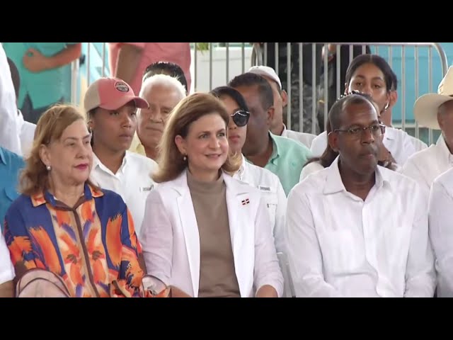 ⁣ENVIVO | Entrega de Títulos de Propiedad - Sector María Auxiliadora - La Vega