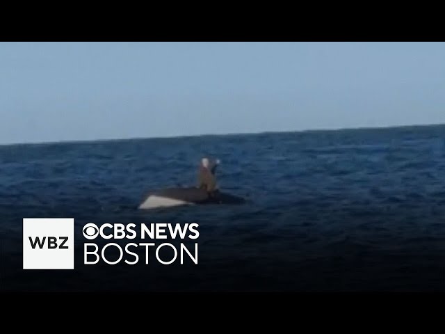 ⁣Man rescued by fishermen from capsized boat off of Nantucket