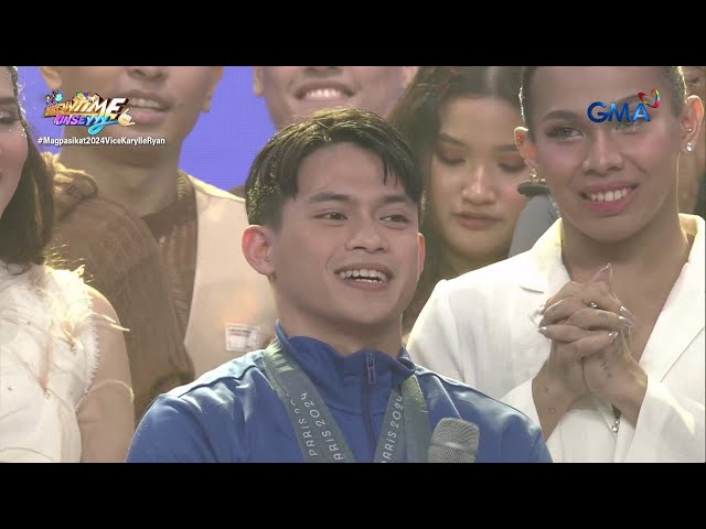 ⁣It's Showtime: Carlos Yulo at SB19, masayang naging parte ng Magpasikat 2024! (Magpasikat 2024)