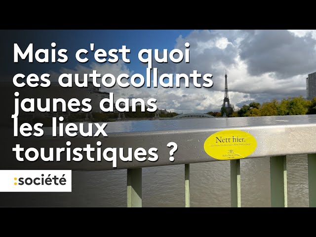 ⁣Mais c'est quoi ces autocollants jaunes dans les lieux touristiques ?