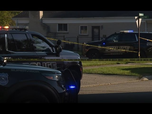 ⁣Police: Mother shoots & kills adult son in Warren murder-suicide