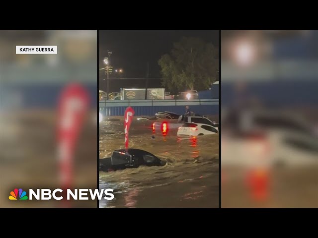 ⁣Roswell residents wake up to washed away cars after New Mexico flash flooding